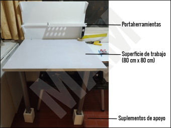 En construccin. Mesa de trabajo de carpintera con porta herramientas